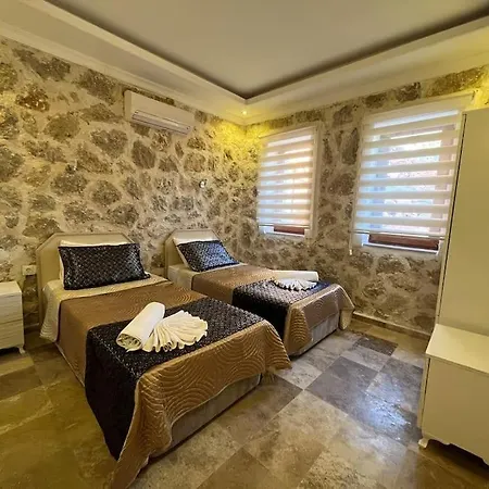 Kalkan'da Tas Mimarili, Havuzlu Villa-awz116 Villa *