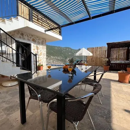 فيلة Kalkan'da Tas Mimarili, Havuzlu Villa-awz116 *